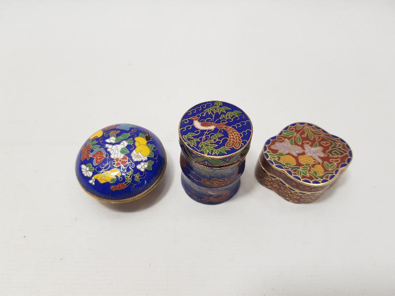 ANTİKA MİNELİ KUTU LOTU 