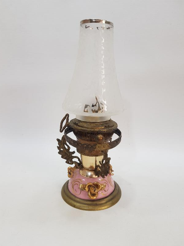 ANTİKA PORSELEN LAMBA