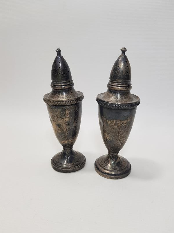 BİR ÇİFT ANTİKA GÜMÜŞ BAHARATLIK 
