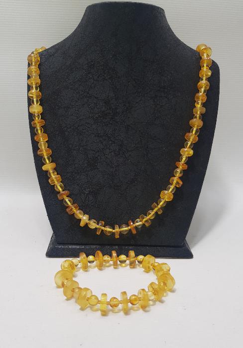 DAMLA KEHRİBAR GERDANLIK VE BİLEKLİK