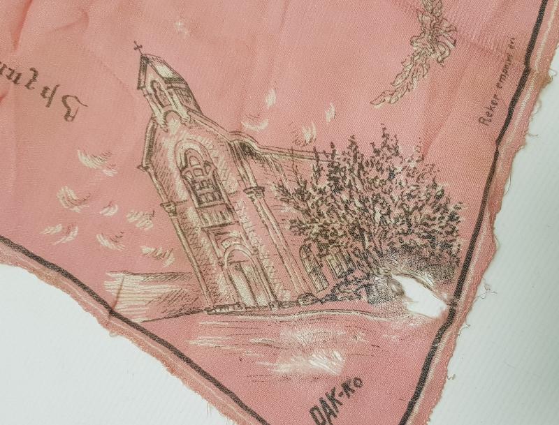 ERMENİCE YAZILI VE II. MAHMUT RESİMLİ SURP PIRGİÇ HASTANESİ MENDİLİ