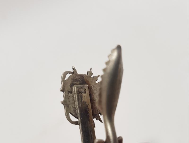 HİTİT GÜNEŞİ FORMLU GÜMÜŞ KIRAVAT İĞNESİ VE KOL DÜĞMESİ LOTU