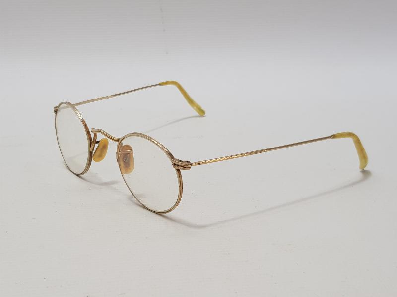 KUTUSUNDA ANTİKA ALTIN KAPLAMA GÖZLÜK