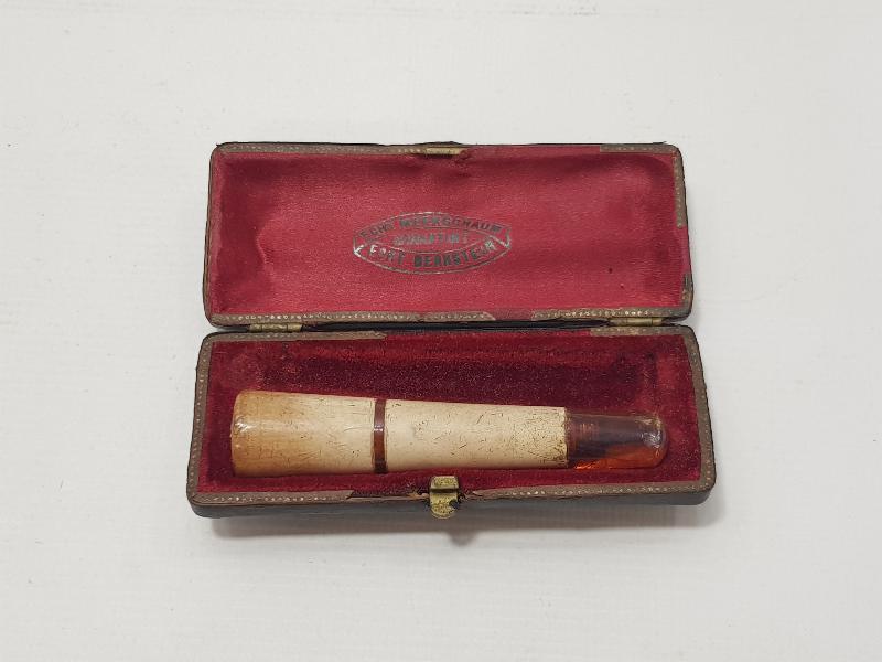 KUTUSUNDA ANTİKA DAMLA KEHRİBAR AĞIZLIK