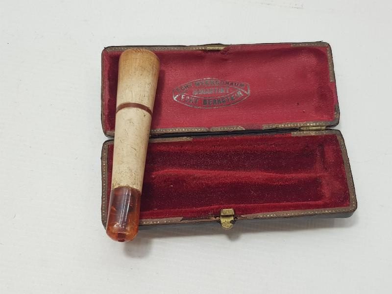 KUTUSUNDA ANTİKA DAMLA KEHRİBAR AĞIZLIK