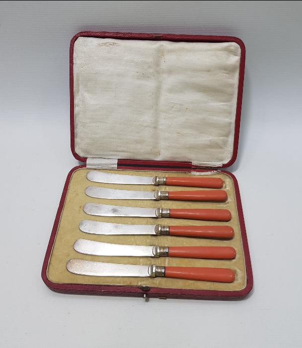 KUTUSUNDA ANTİKA GÜMÜŞ MEYVE BIÇAĞI TAKIMI