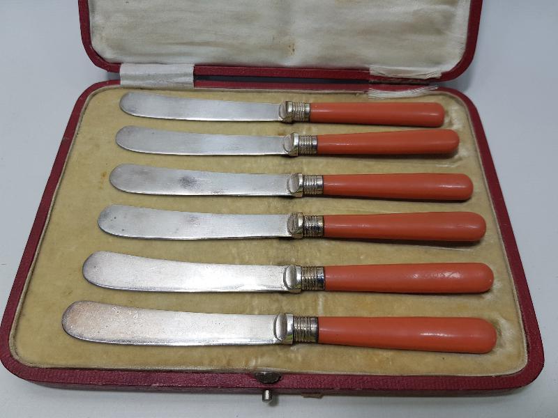 KUTUSUNDA ANTİKA GÜMÜŞ MEYVE BIÇAĞI TAKIMI