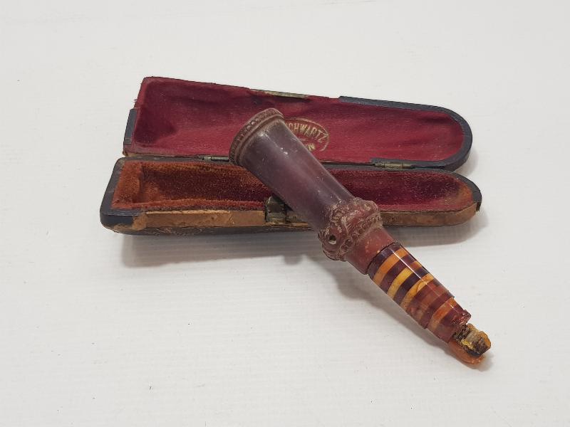 KUTUSUNDA ANTİKA KEHRİBAR AĞIZLIK