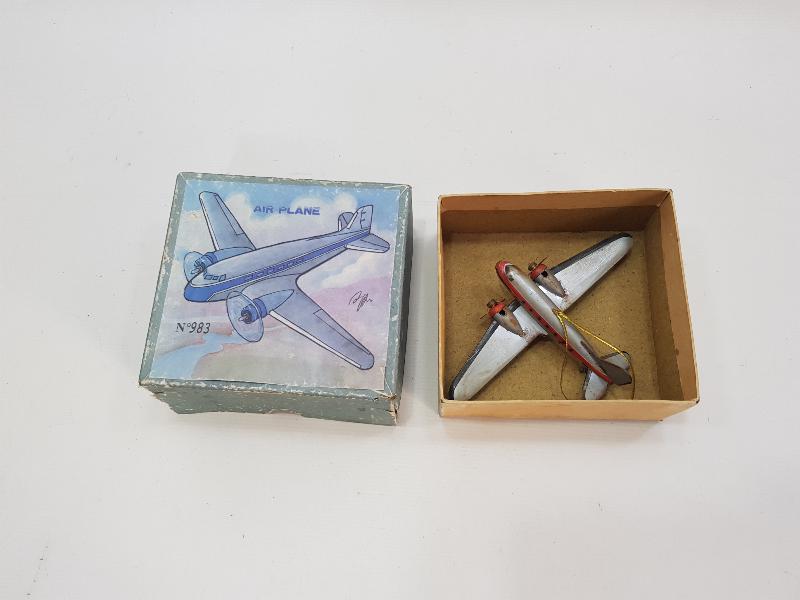 KUTUSUNDA ANTİKA OYUNCAK UÇAK