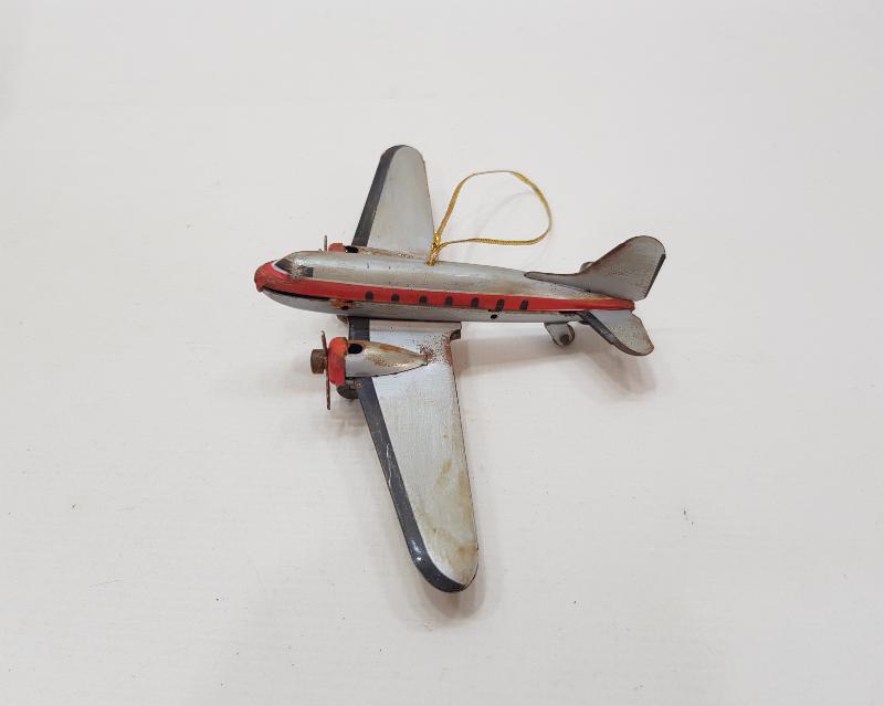 KUTUSUNDA ANTİKA OYUNCAK UÇAK