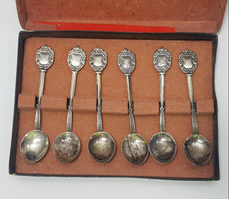 KUTUSUNDA GÜMÜŞ AKBANK ÇAY KAŞIĞI SETİ 