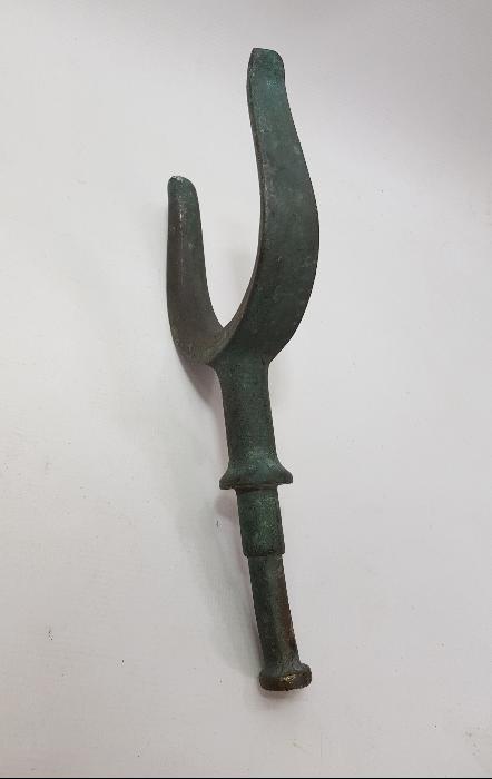 OSMANLI DÖNEMİ HİLAL FORMLU BRONZ ALEM