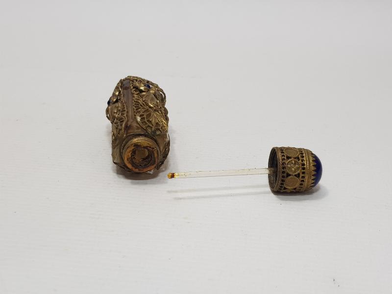 OSMANLI DÖNEMİ SAFİR TAŞLI FRANSIZ PARFÜM ŞİŞESİ