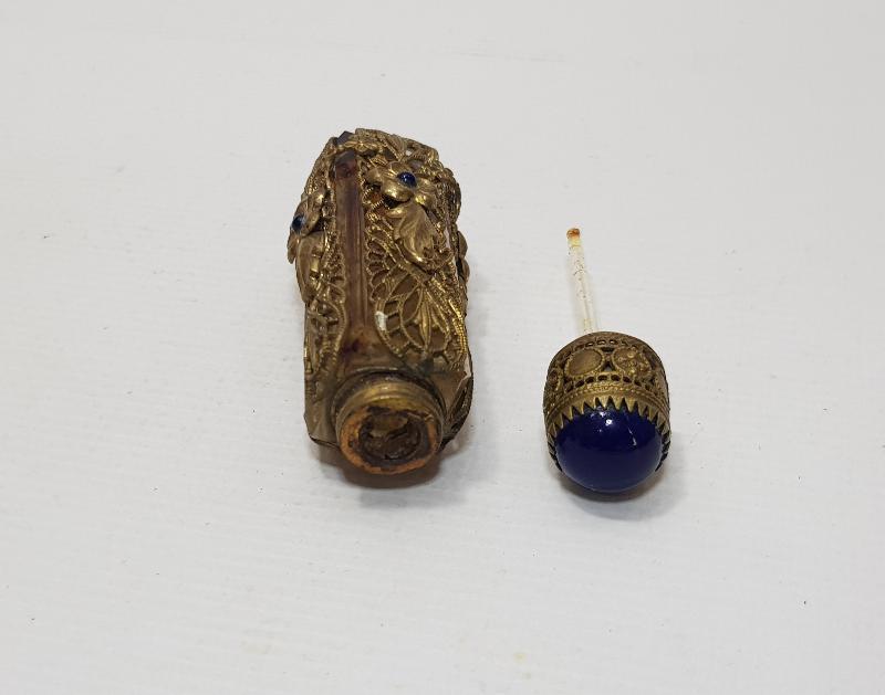 OSMANLI DÖNEMİ SAFİR TAŞLI FRANSIZ PARFÜM ŞİŞESİ