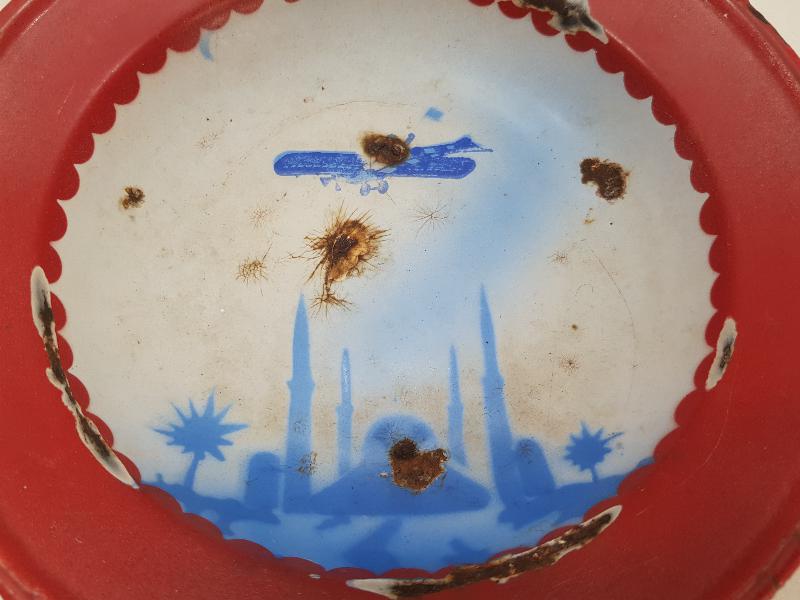 OSMANLI DÖNEMİ UÇAKLA İLK KAHİRE UÇUŞU ANISINA YAPILMIŞ EMAYE TABAK 