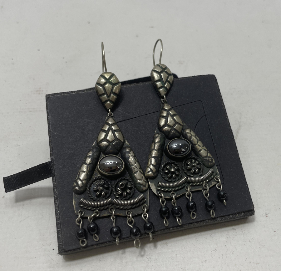 ÖZEL YAPIM ANTİKA GRANAT TAŞLI KÜPE