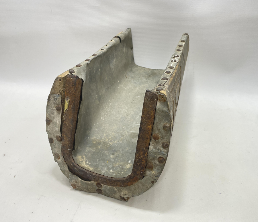 ÜZERİ İŞLEMELİ ÇOK NADİR AHŞAP KONAK OLUĞU