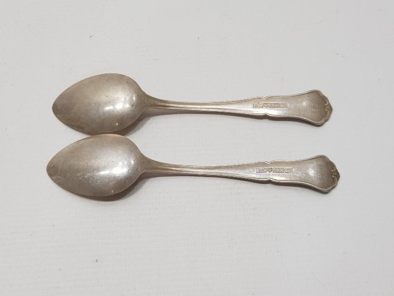 1896 TARİHLİ BİR ÇİFT GÜMÜŞ ÇAY KAŞIĞI