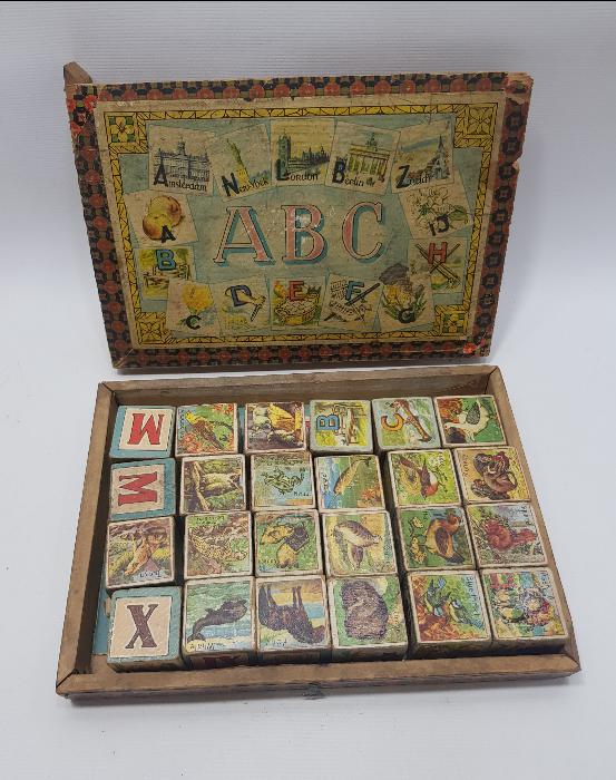 1900'LERDEN ÇOK NADİR OYUNCAK SETİ 