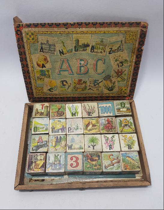 1900'LERDEN ÇOK NADİR OYUNCAK SETİ 