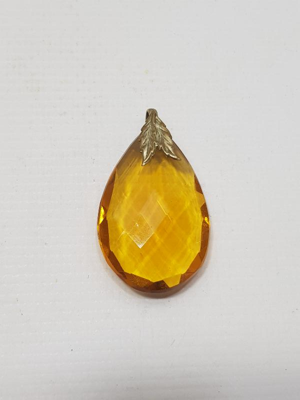 ANTİKA DAMLA KEHRİBAR KOLYE UCU