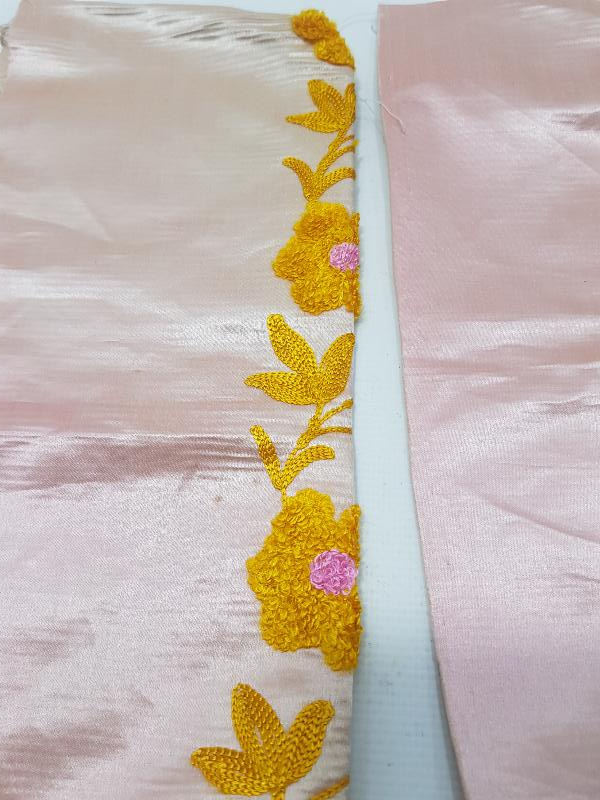 OSMANLI DÖNEMİ İPEK ATLAS YASTIK YÜZLERİ 