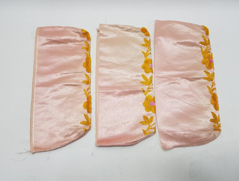 OSMANLI DÖNEMİ İPEK ATLAS YASTIK YÜZLERİ 