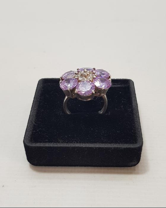 PAPATYA FORMLU AMETİST TAŞLI GÜMÜŞ YÜZÜK