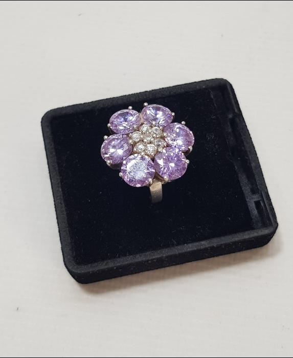 PAPATYA FORMLU AMETİST TAŞLI GÜMÜŞ YÜZÜK