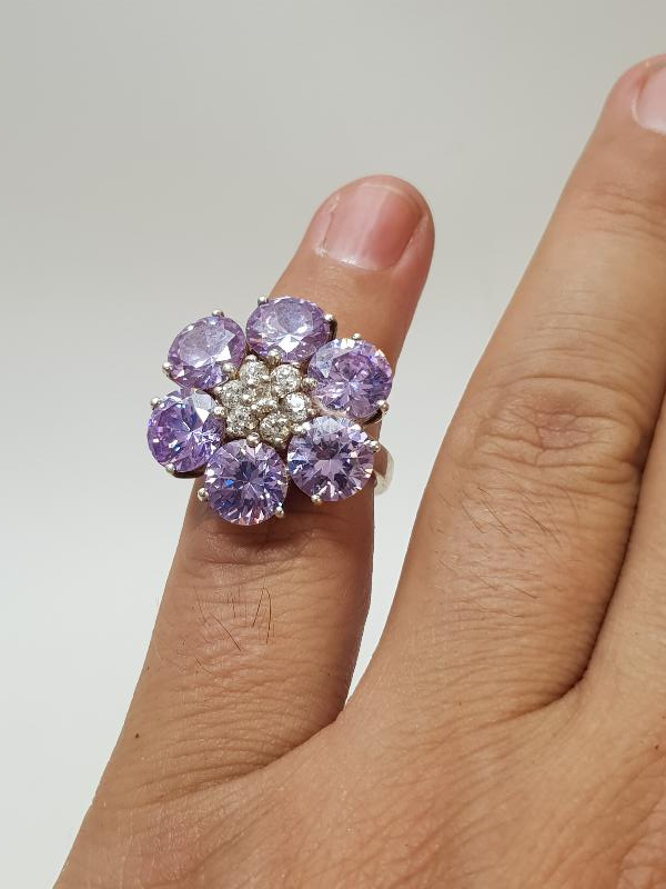 PAPATYA FORMLU AMETİST TAŞLI GÜMÜŞ YÜZÜK