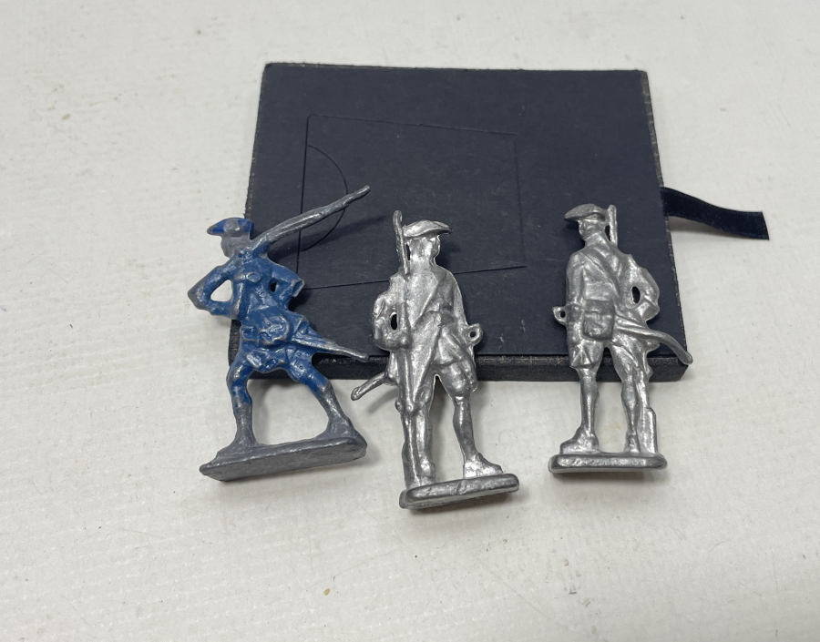 ANTİKA KURŞUN ASKER LOTU