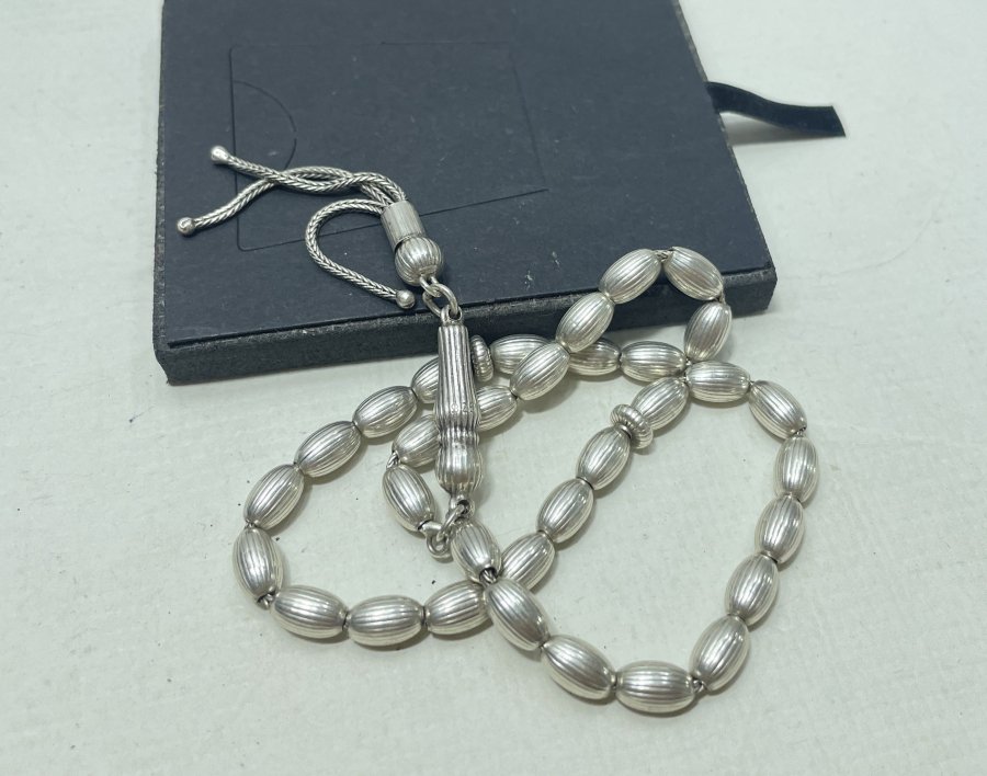 ÇİL KONDİSYONDA MISIRİ KESİM GÜMÜŞ TESPİH