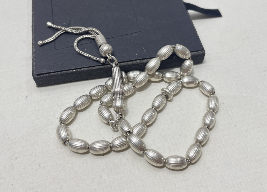 ÇİL KONDİSYONDA MISIRİ KESİM GÜMÜŞ TESPİH