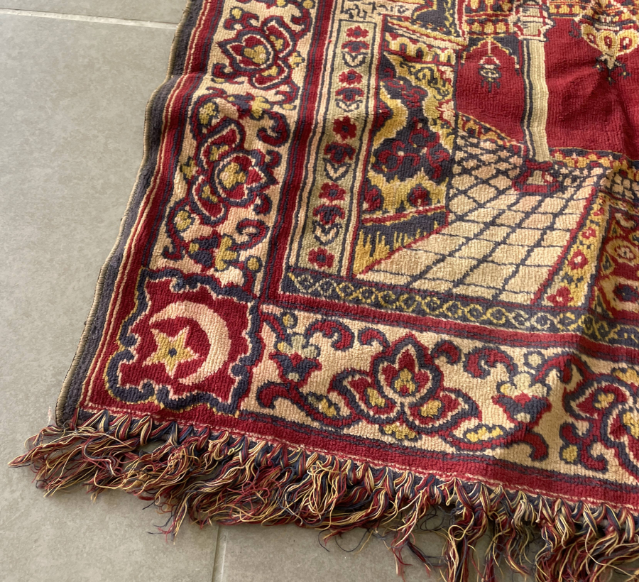 KÖŞELERİ OSMANLI AY YILDIZLI VE OSMANLICA YAZILI SECCADE