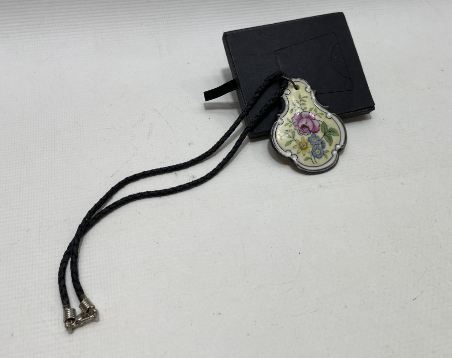 NADİR EL BOYAMA BAVARİA PORSELEN KOLYE