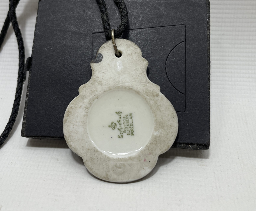 NADİR EL BOYAMA BAVARİA PORSELEN KOLYE