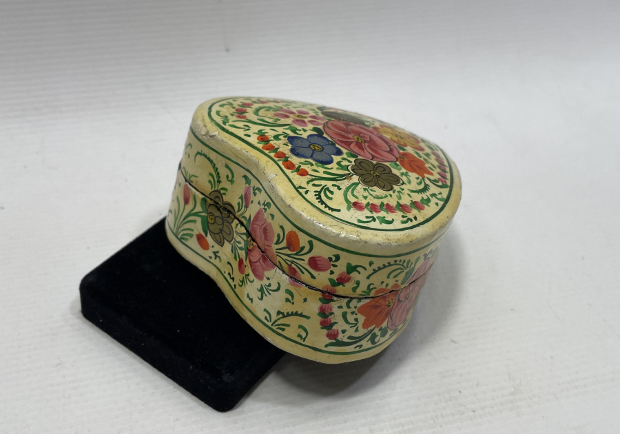 OSMANLI DÖNEMİ EL BOYAMA PAPİER MACHE MÜCEVHER KUTUSU