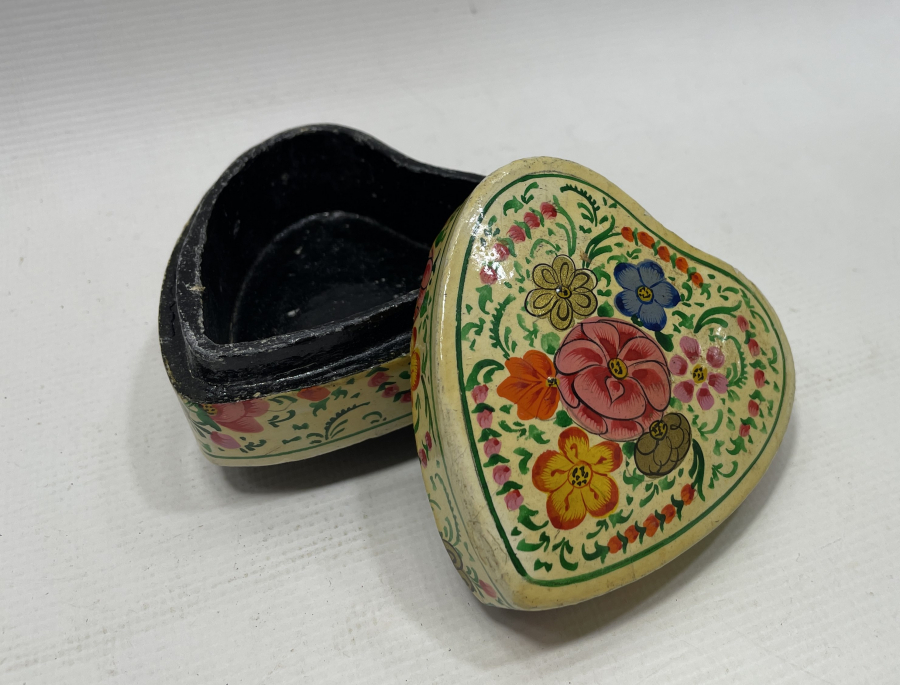 OSMANLI DÖNEMİ EL BOYAMA PAPİER MACHE MÜCEVHER KUTUSU