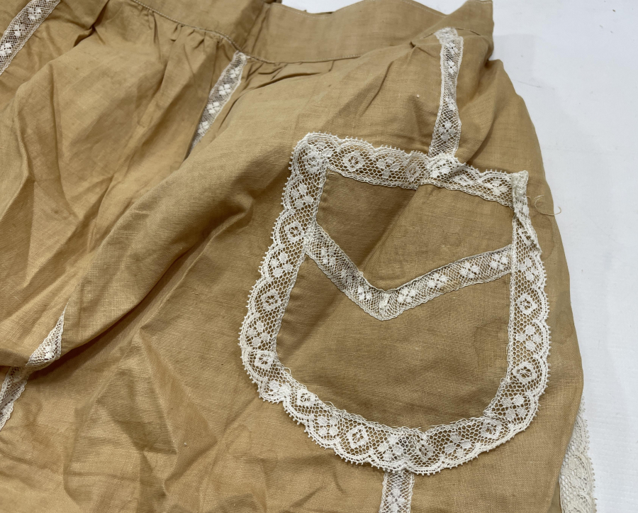 OSMANLI DÖNEMİ LEVANTEN İŞİ HİZMETÇİ ÖNLÜĞÜ