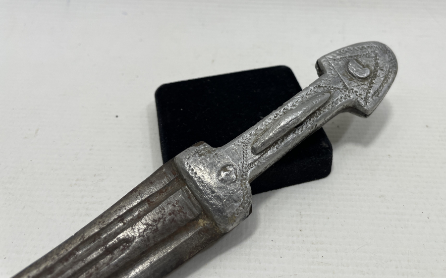 OSMANLI DÖNEMİ NADİR FORMDA ÇERKES İŞİ ÇİZME KAMASI