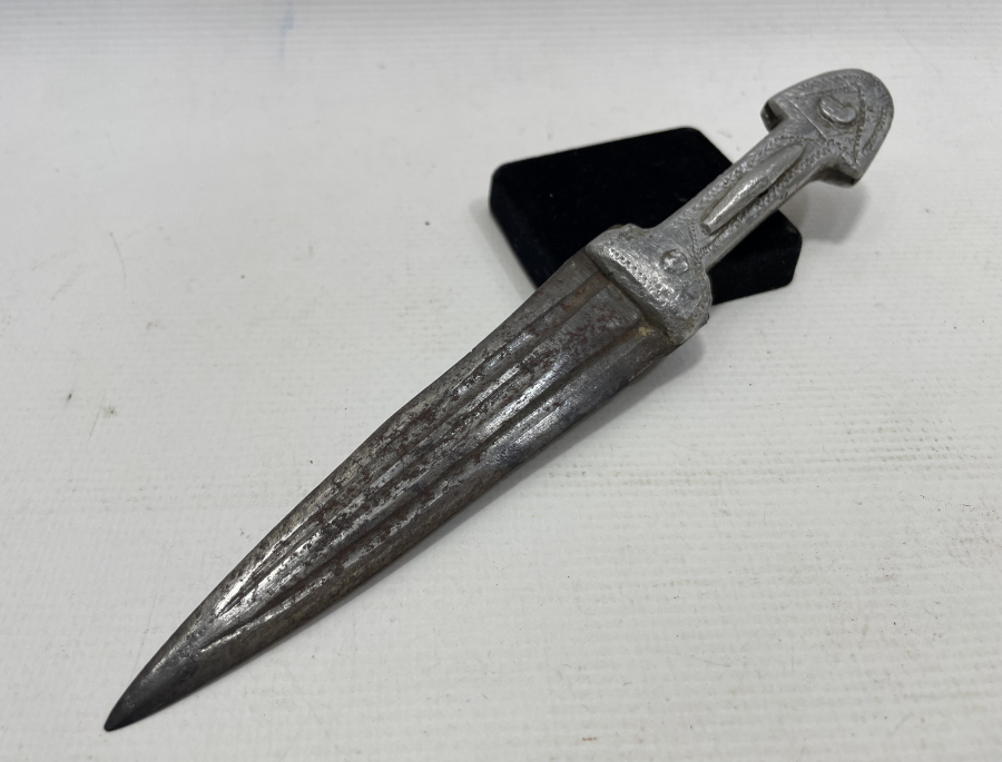 OSMANLI DÖNEMİ NADİR FORMDA ÇERKES İŞİ ÇİZME KAMASI