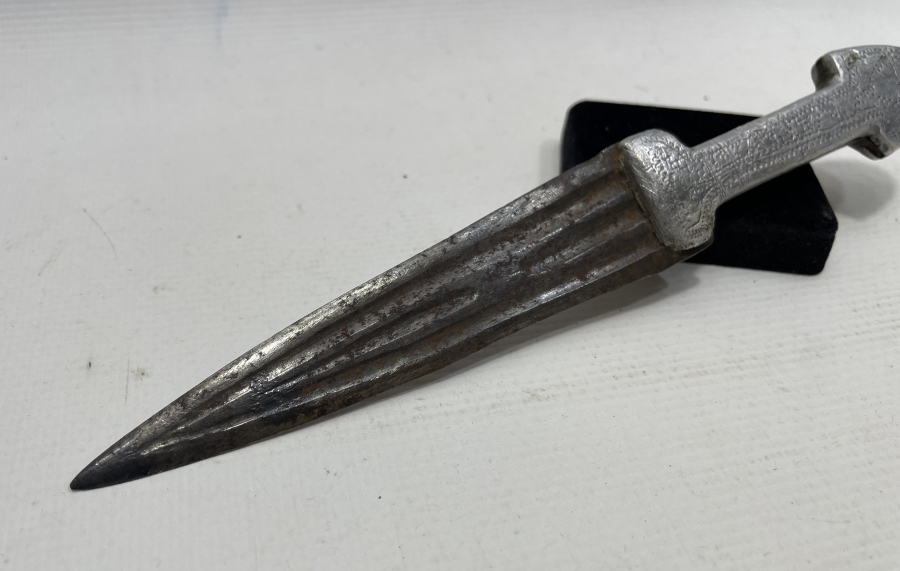 OSMANLI DÖNEMİ NADİR FORMDA ÇERKES İŞİ ÇİZME KAMASI