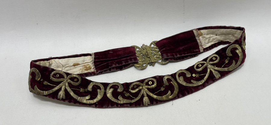 OSMANLI DÖNEMİ SIRMA İŞÇİLİKLİ BİNDALLI KEMERİ