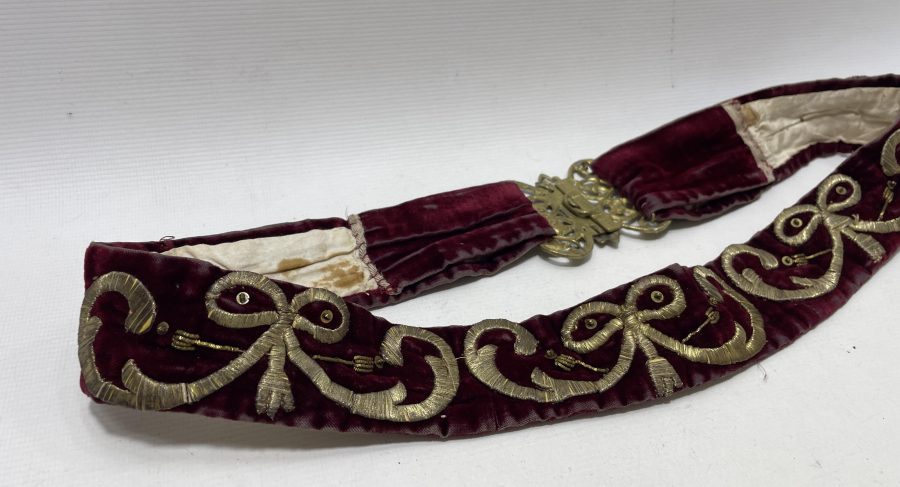 OSMANLI DÖNEMİ SIRMA İŞÇİLİKLİ BİNDALLI KEMERİ