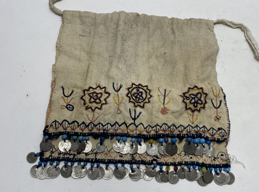 OSMANLI DÖNEMİ ÜZERİ OSMANLI PARALARIYLA SÜSLÜ ÖNLÜK - FUTA - YAĞLIK