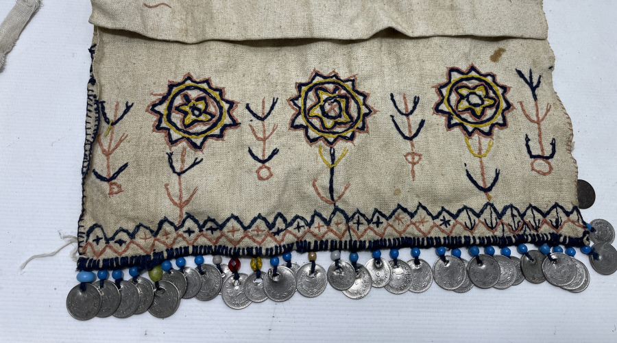 OSMANLI DÖNEMİ ÜZERİ OSMANLI PARALARIYLA SÜSLÜ ÖNLÜK - FUTA - YAĞLIK