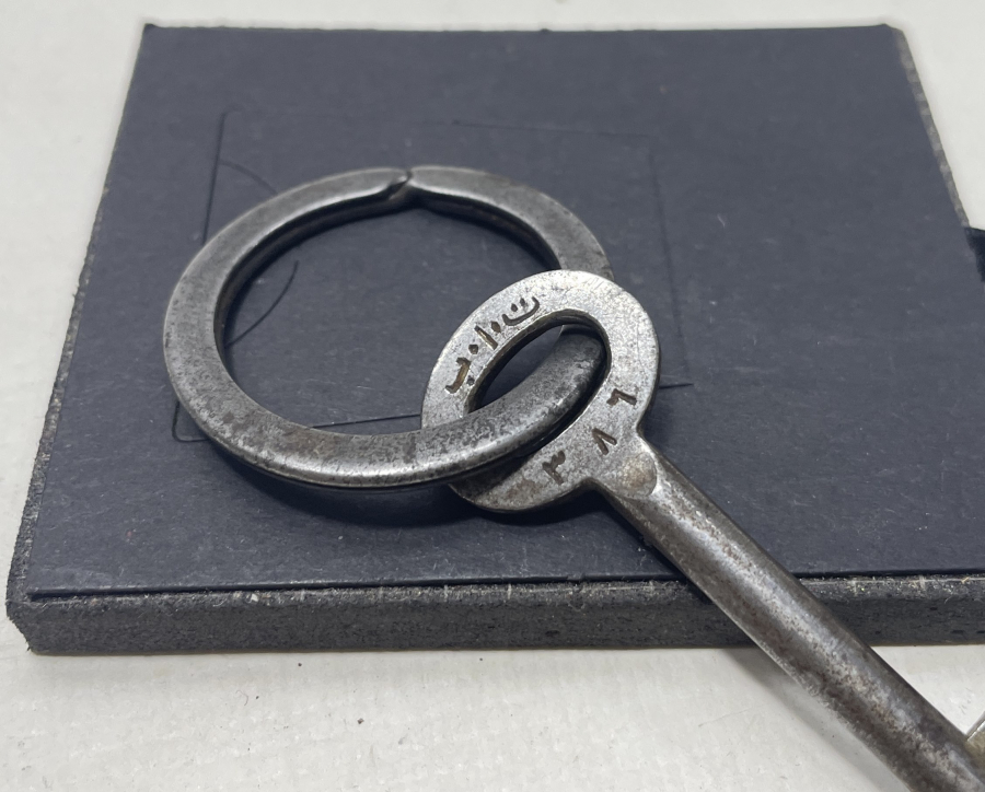 ÜZERİ OSMANLICA YAZILI ÇOK NADİR BANKA KASASI ANAHTARI