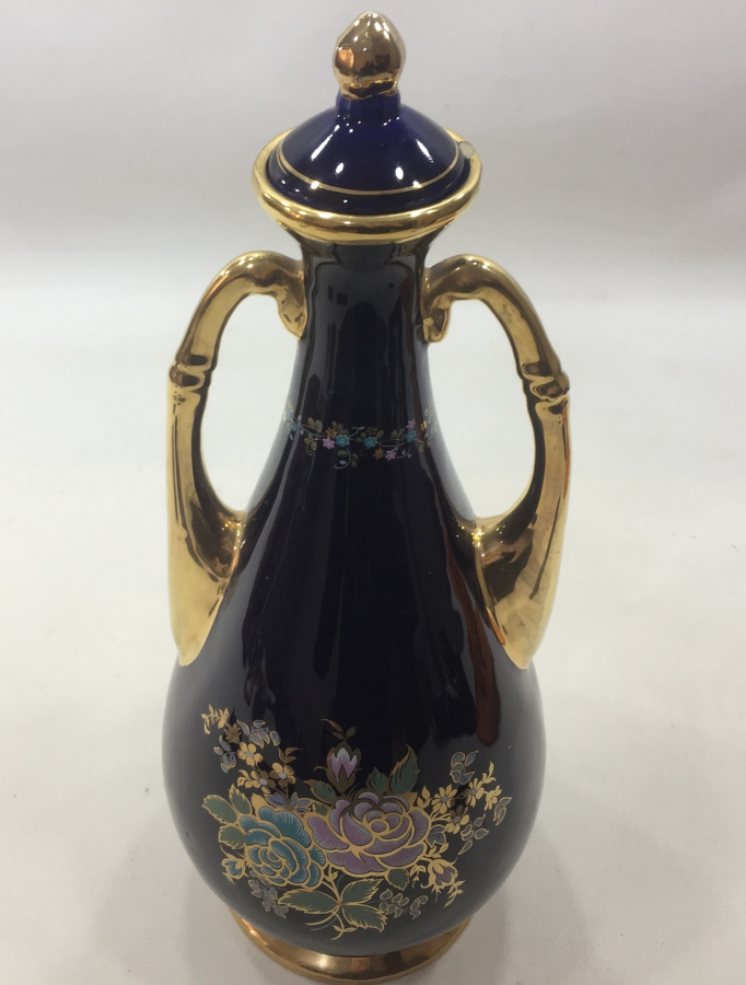 ALTIN VARAKLI ANTİKA KAPAKLI KARAF