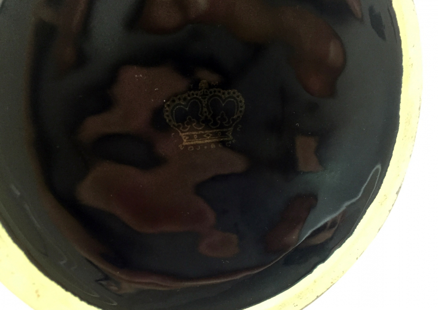 ALTIN VARAKLI ANTİKA KAPAKLI KARAF