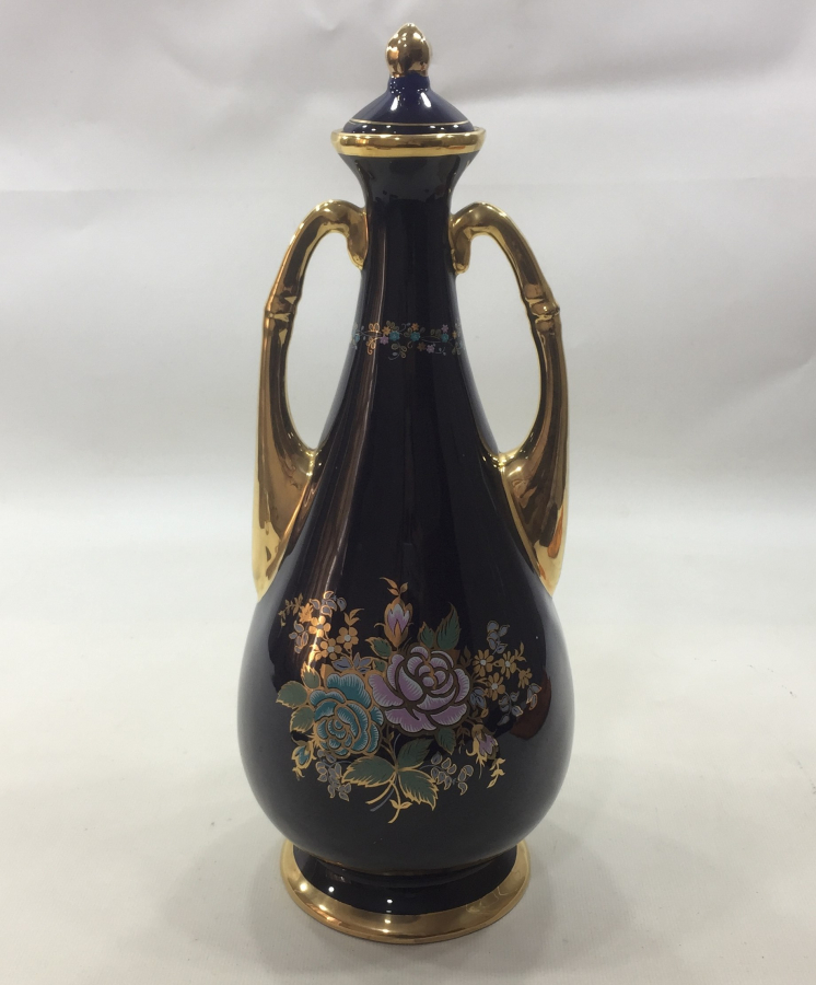 ALTIN VARAKLI ANTİKA KAPAKLI KARAF